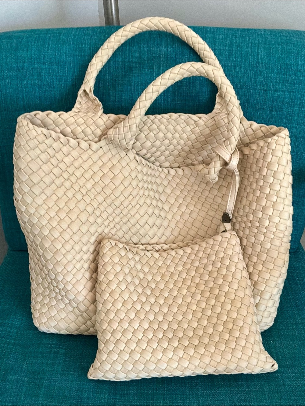 Bindya New York Handcrafted Ecru Woven Double Handle Tote Matching Wristlet
